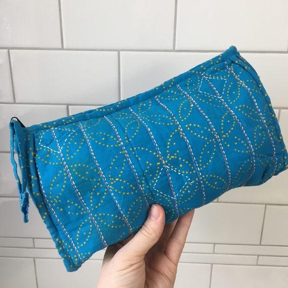 Fair Trade Zippered Organizer Bag - Picture 1 of 14